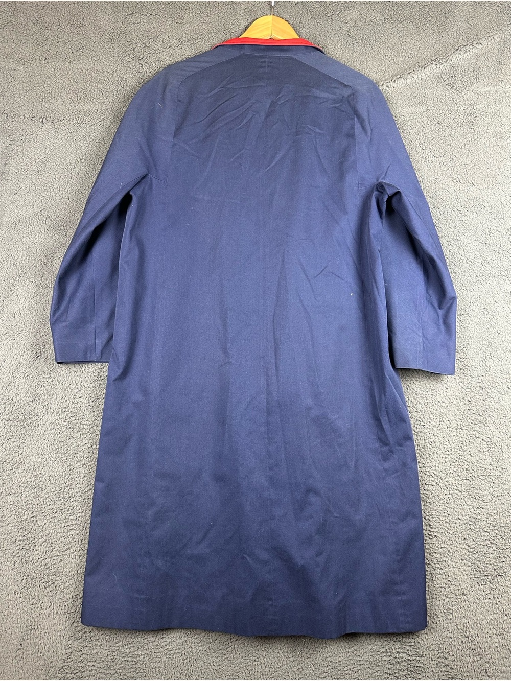 Vintage Aquascutum Aqua 5 Trench Coat Navy Blue Red Collar Made in Canada flaw - Picture 2 of 10
